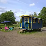 Les Roulottes Du Moulin De Palet * Chartrene