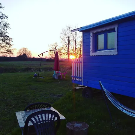 Les Roulottes Du Moulin De Palet