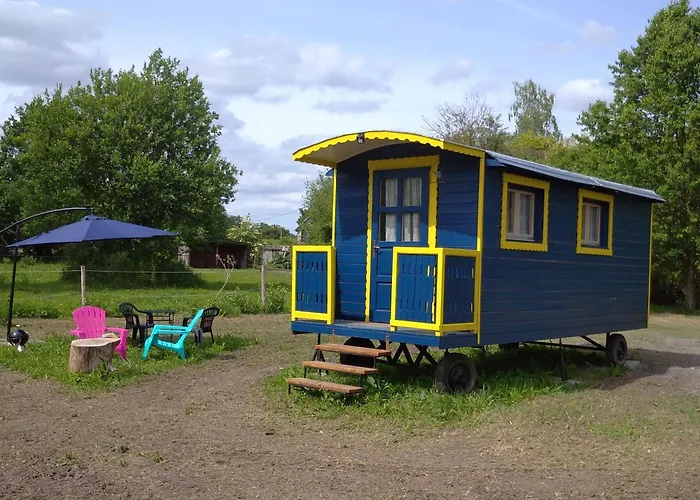 Les Roulottes Du Moulin De Palet * Chartrene